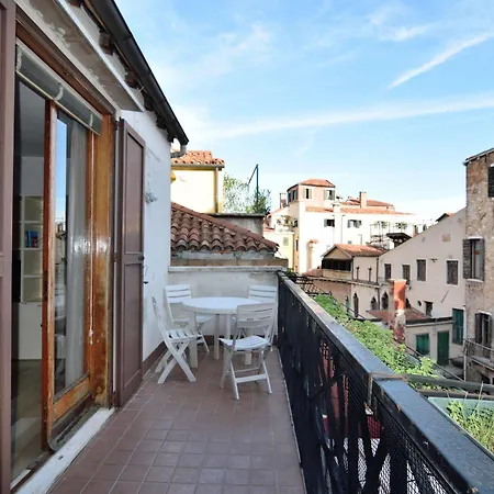Specchieri Apartman Velence